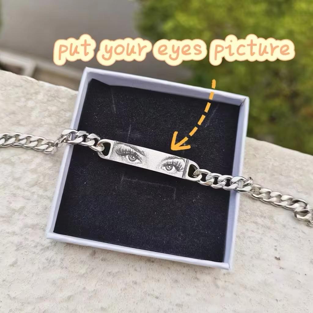 Personalized Human Eye Bracelet DIY